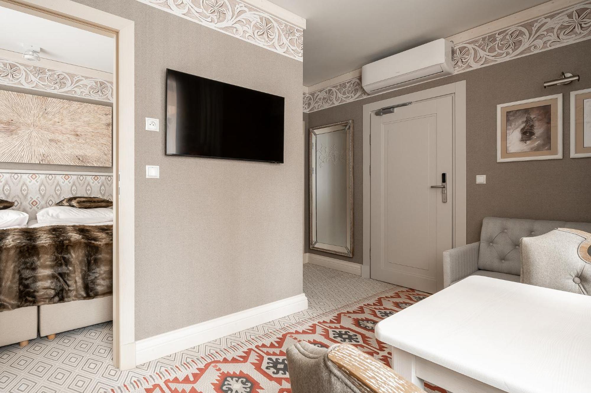 Apartamenty Aries Residence Bukowina บุโควินา ทัตซานสกา ภายนอก รูปภาพ